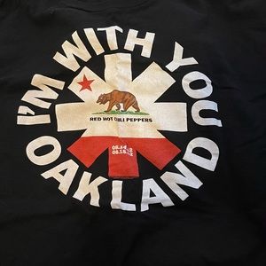 Red hot chili peppers concert T-shirt